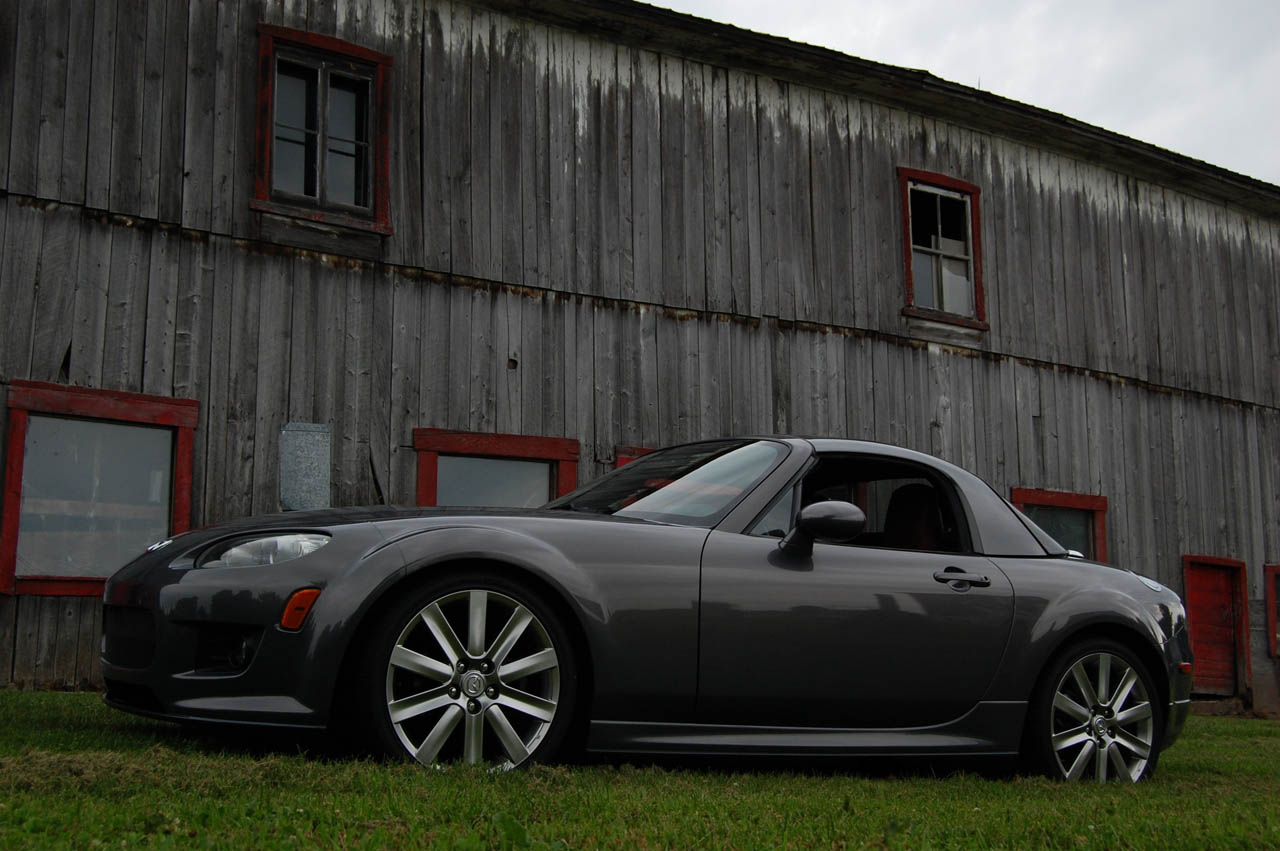 2006 Galaxy Grey Mazda Miata MX5 GT w/removable Hardtop Goodwin Racing Supercharger picture, mods, upgrades